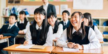 японская средняя школа