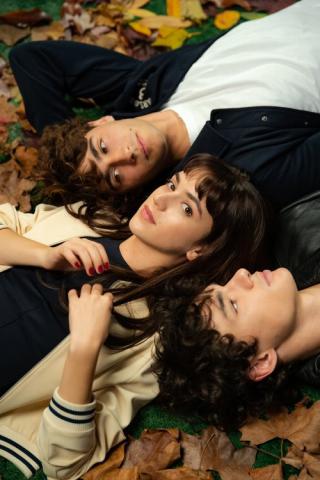 Скажи тихонько (2025)