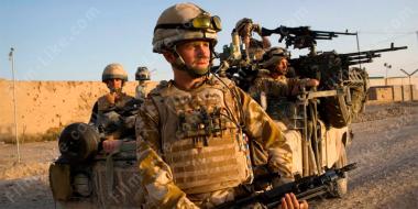 вооруженный