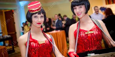 продавщица сигарет