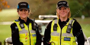 женщина-коп